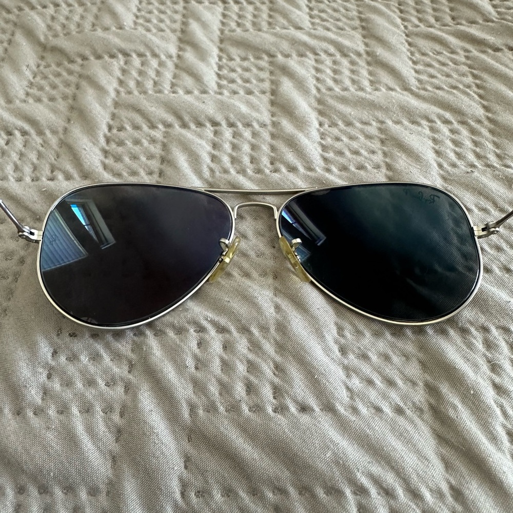 Vintage Ray-Ban Polarized Metallic Silver Aviator Shades - Picture 6 of 8